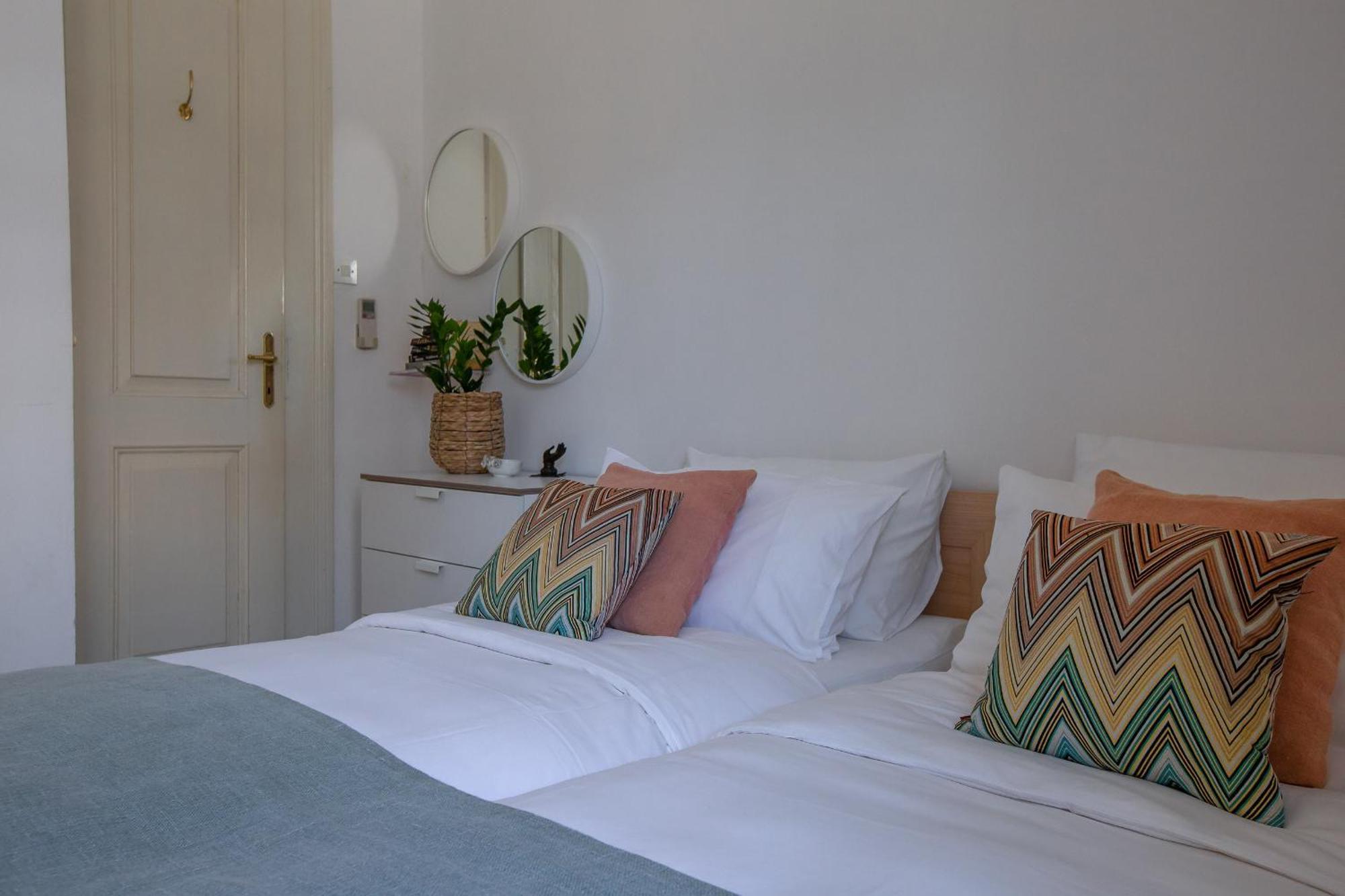 Tara'S Lodge Zrnovo Стая снимка